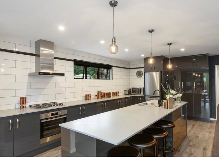  at 54 Horoeka Street, Stokes Valley, Lower Hutt
