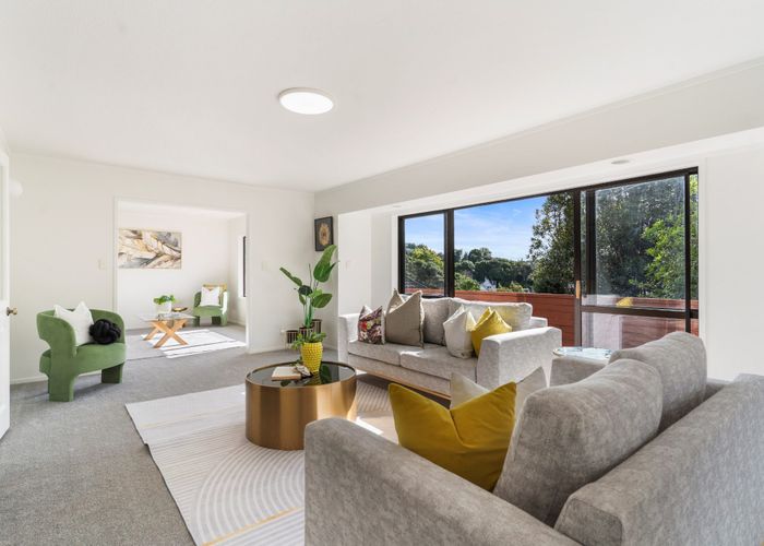  at 219 Chelsea View Drive, Chatswood, Auckland