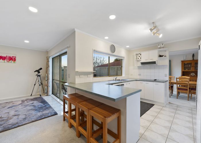  at 36 Millington Place, Huntington Park, Manukau City, Auckland