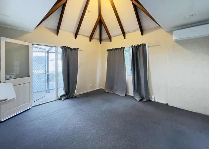  at 72A Ridge rd, Howick, Manukau City, Auckland