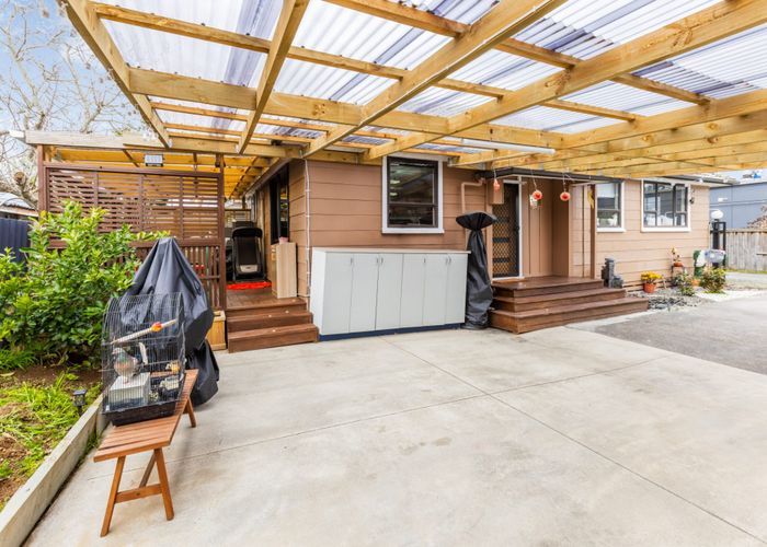  at 2/7 Manuia Road, Takanini, Papakura, Auckland