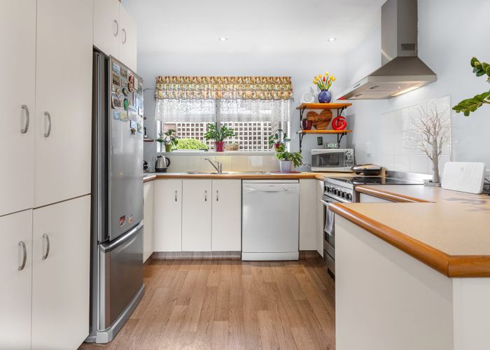  at 3/210 Hastings Street East, Waltham, Christchurch City, Canterbury