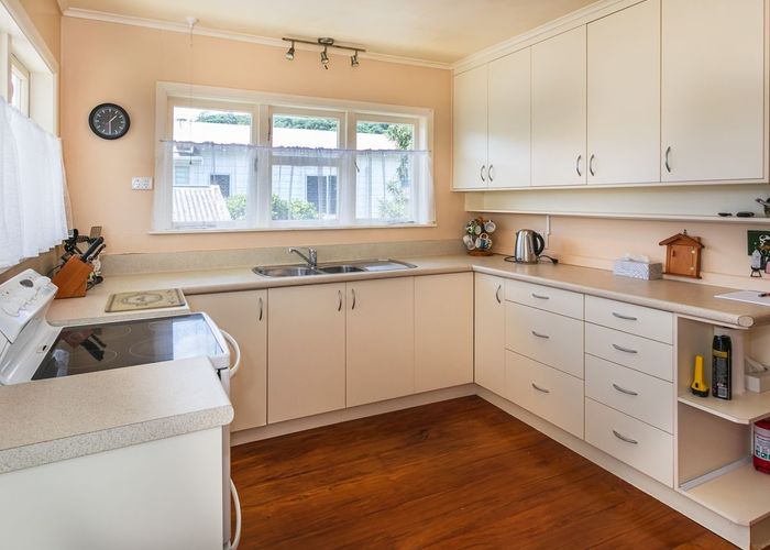  at 18 Tatahi Street, Te Puru, Thames-Coromandel, Waikato