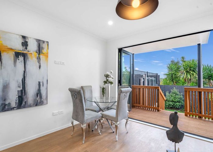  at 12/32 Brandon Road, Glen Eden, Waitakere City, Auckland