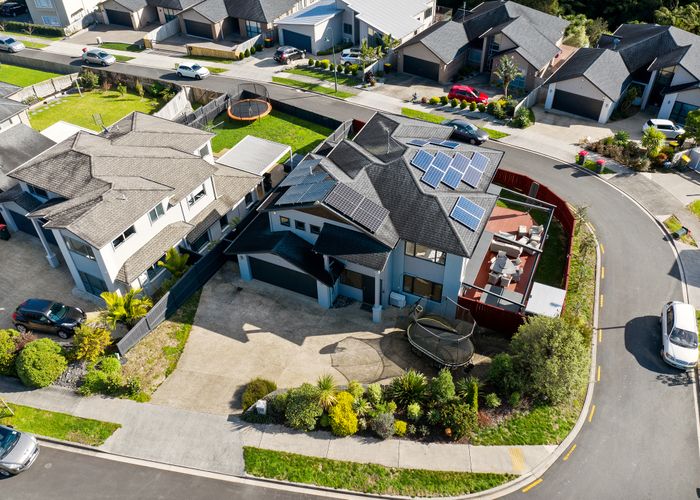  at 30 Dawood Place, The Gardens, Auckland