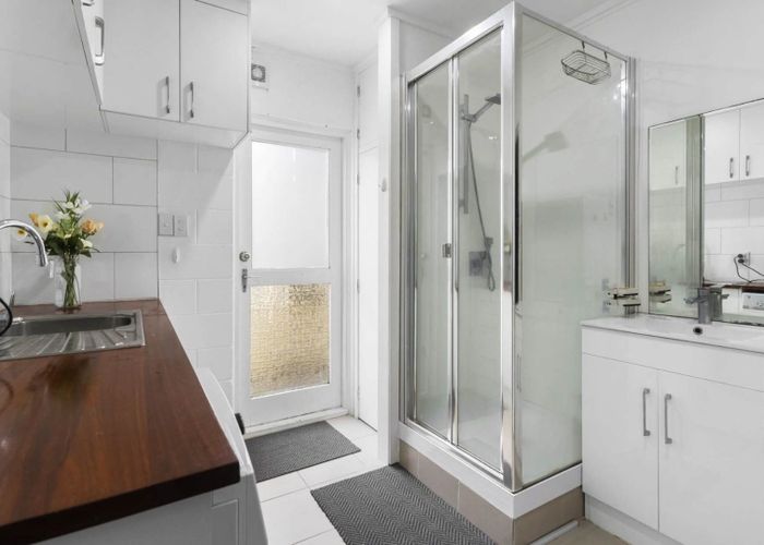  at 45 Girrahween Drive, Totara Vale, North Shore City, Auckland