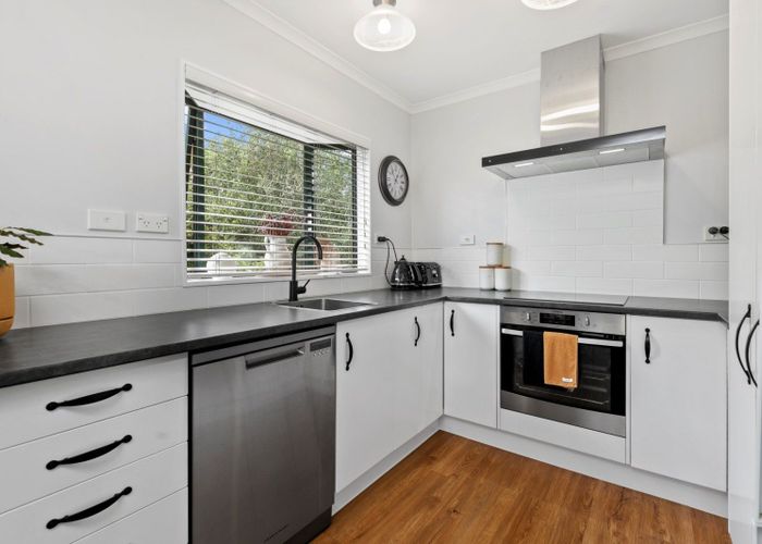  at 8B Resolution Road, Welcome Bay, Tauranga, Bay Of Plenty