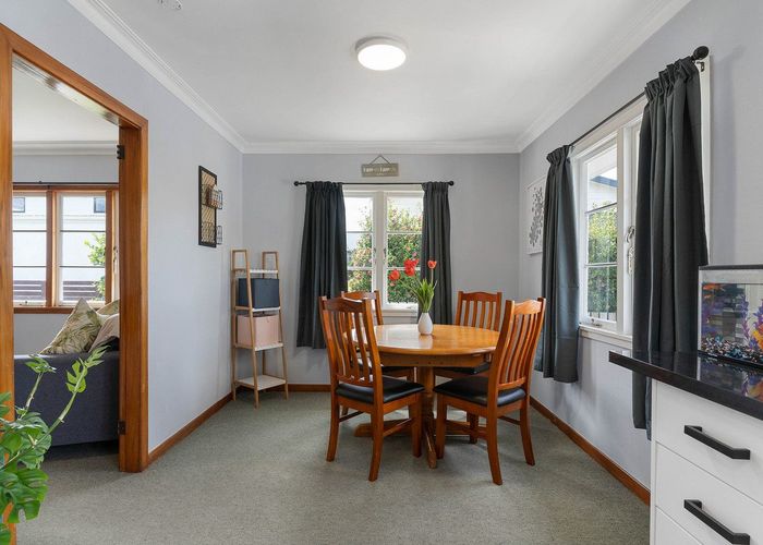  at 8 Watling Street, Gate Pa, Tauranga