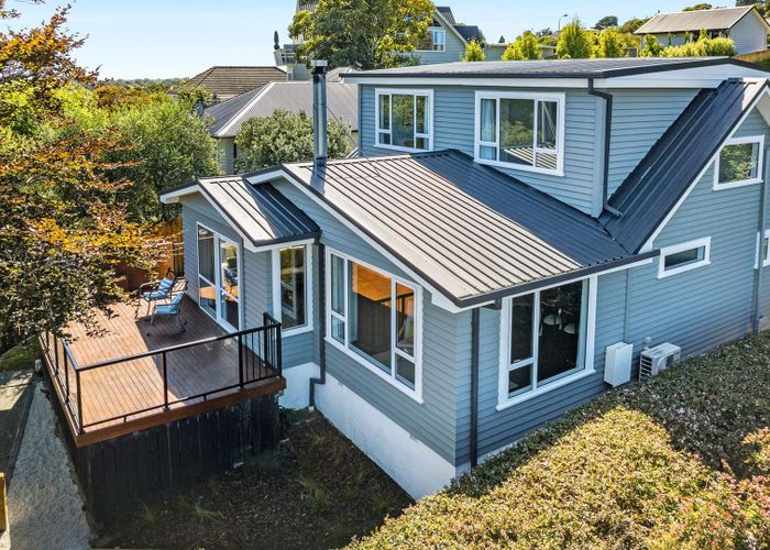 Free property data for 40 Parklands Drive, Huntsbury, Christchurch