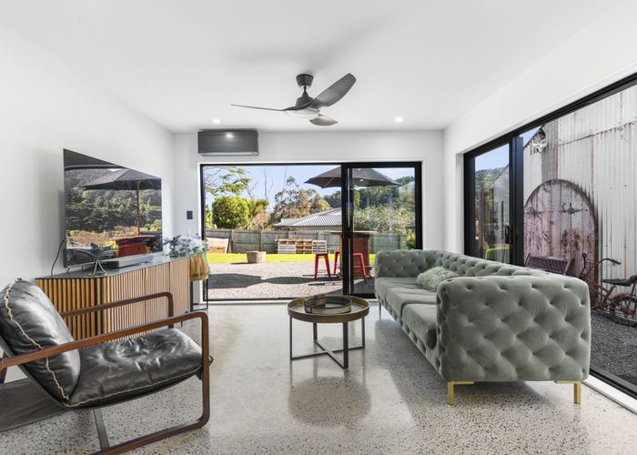  at 127 Bethells Road, Waitakere, Waitakere City, Auckland