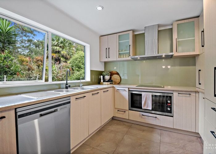  at 82E Verbena Road, Birkdale, North Shore City, Auckland