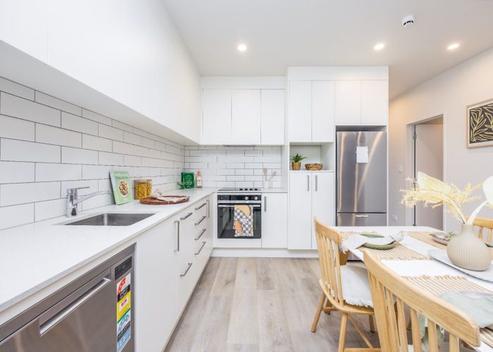  at 203/1 Parata Street, Point England, Auckland City, Auckland