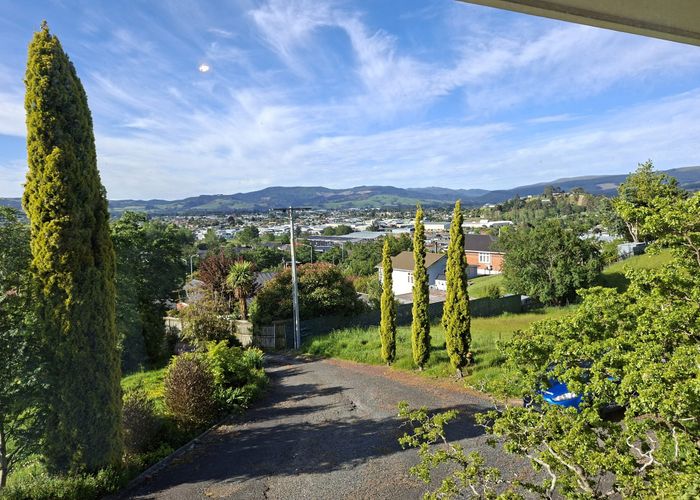  at 10 Braeside, Kinmont Park, Dunedin, Otago