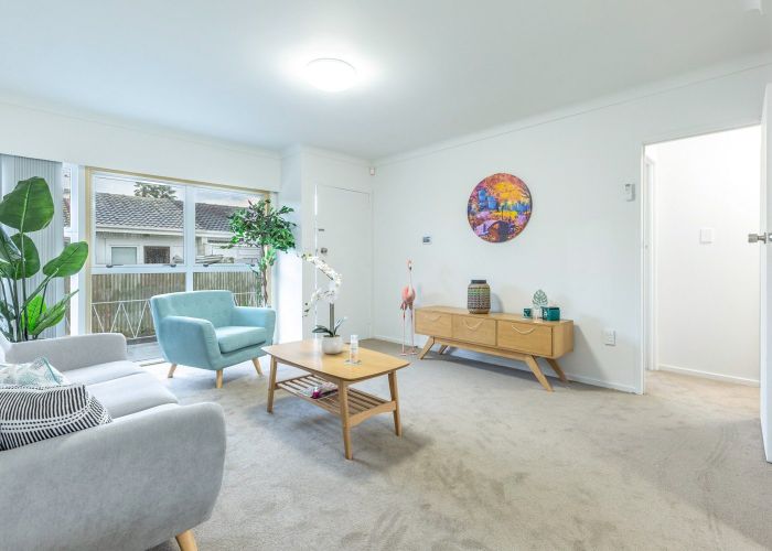  at 2/278 Shirley Road, Papatoetoe, Manukau City, Auckland