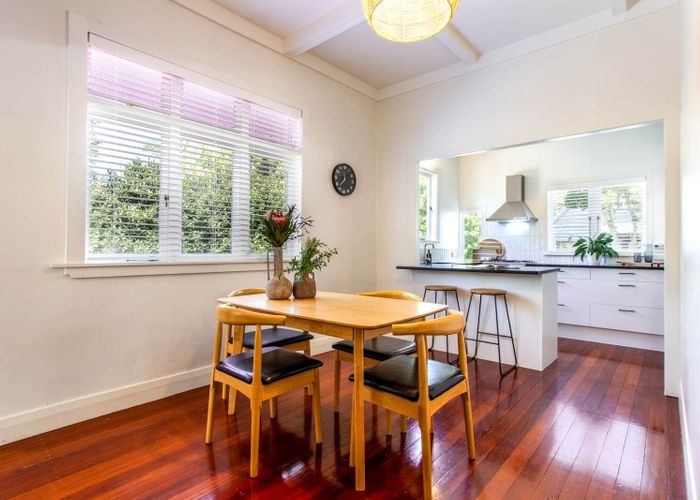  at 8 Oakley Avenue, Waterview, Auckland City, Auckland