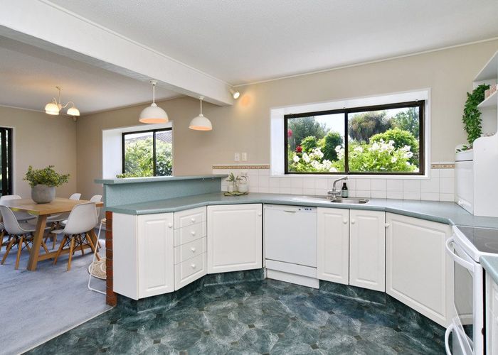  at 10 Goya Place, Bishopdale, Christchurch