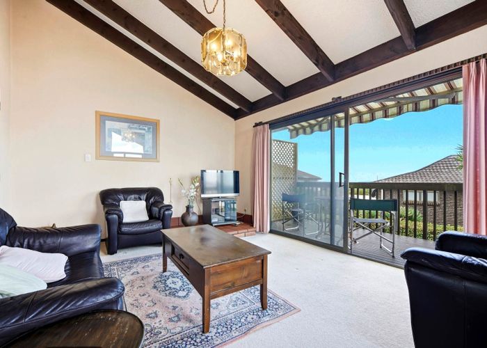  at 87D Aberdeen Road, Castor Bay, North Shore City, Auckland