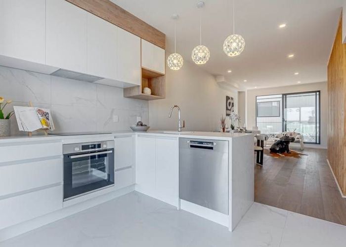  at 1,2,3,5/16 Williamson Avenue, Belmont, North Shore City, Auckland