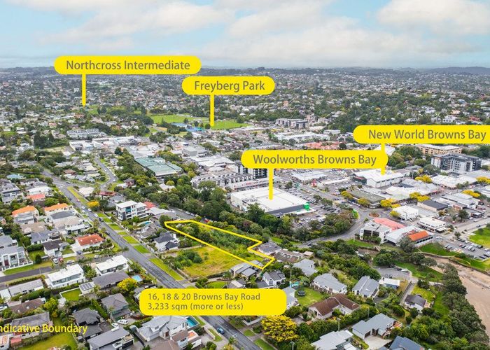  at 16, 18&20 Browns Bay Road, Rothesay Bay, North Shore City, Auckland