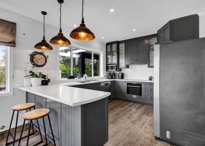  at 20 Maple Crescent, Whalers Gate, New Plymouth, Taranaki