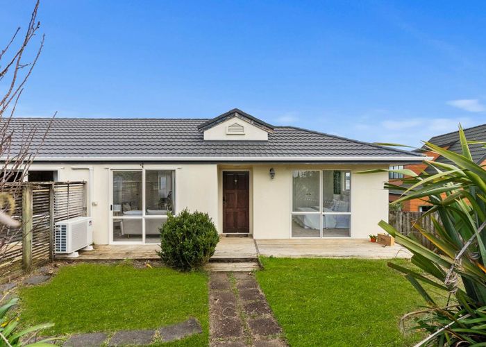 at 1 Graham Collins Drive, Windsor Park, Auckland