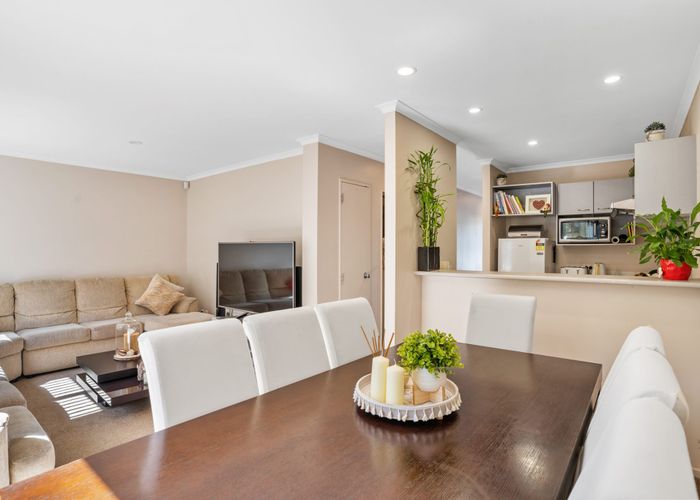  at 44  Chapel Road, Flat Bush, Manukau City, Auckland