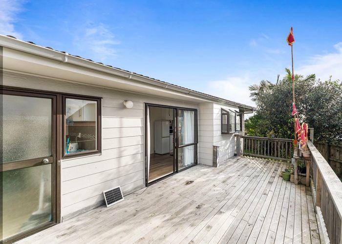  at 61 Charntay avenue, Clover Park, Manukau City, Auckland