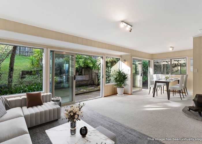 at 1/104 Sartors Avenue, Browns Bay, North Shore City, Auckland
