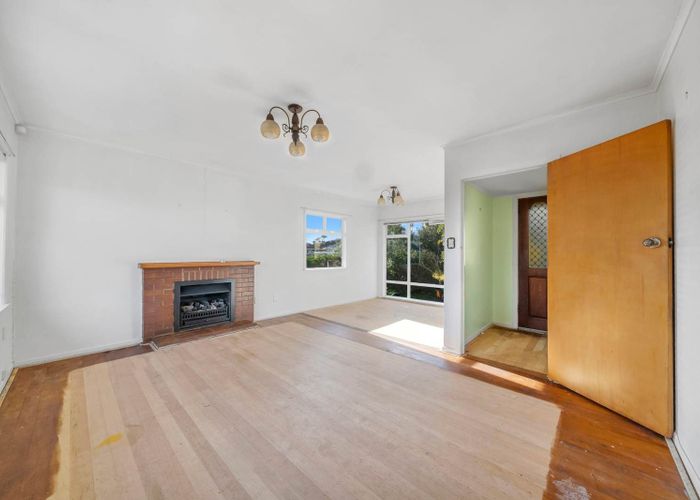  at 27 Cormack Street, Mount Roskill, Auckland City, Auckland