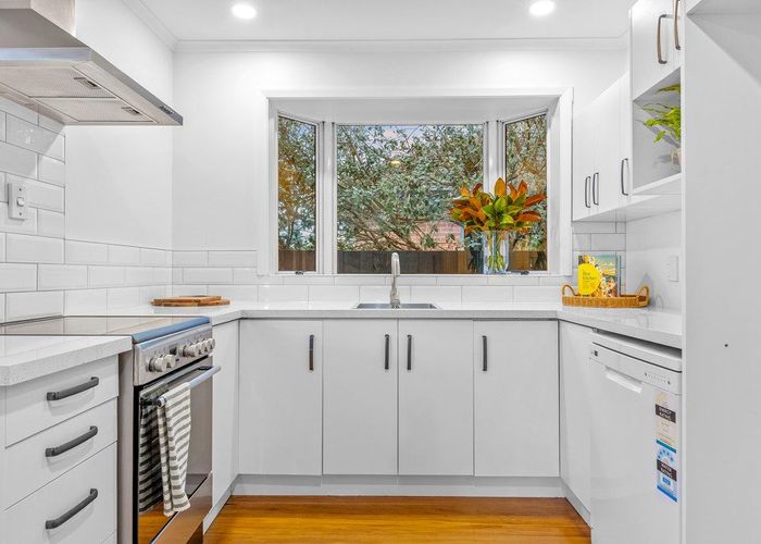  at 30 Breens Road, Bishopdale, Christchurch City, Canterbury