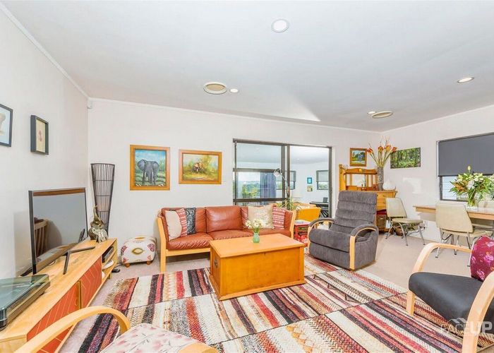  at 323a Hobsonville Road, Hobsonville, Waitakere City, Auckland