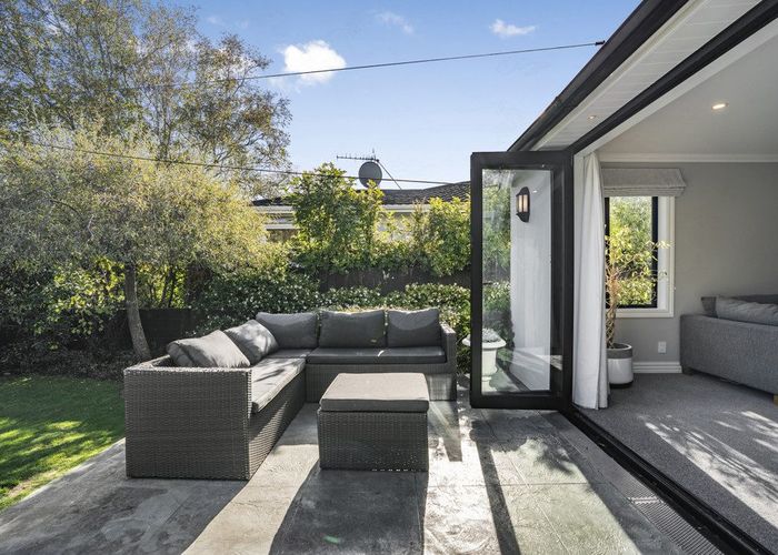 at 106 Barton Avenue, Heretaunga, Upper Hutt