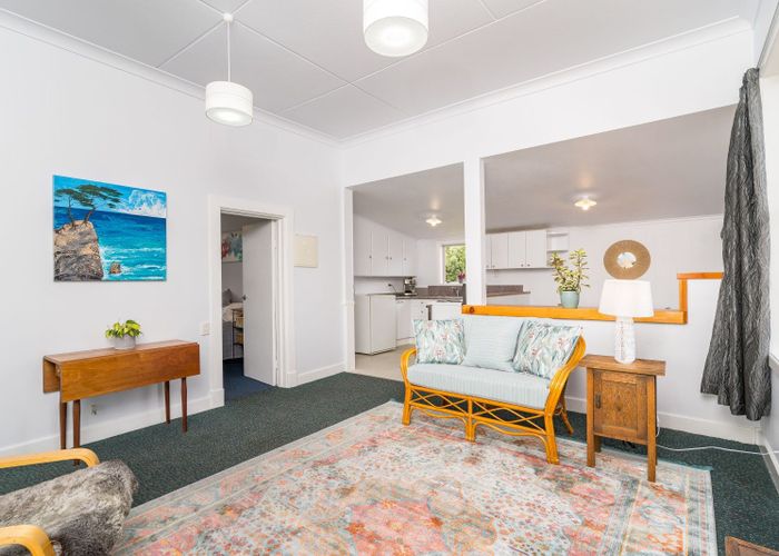 at 6 North Foreland Street, Waihola
