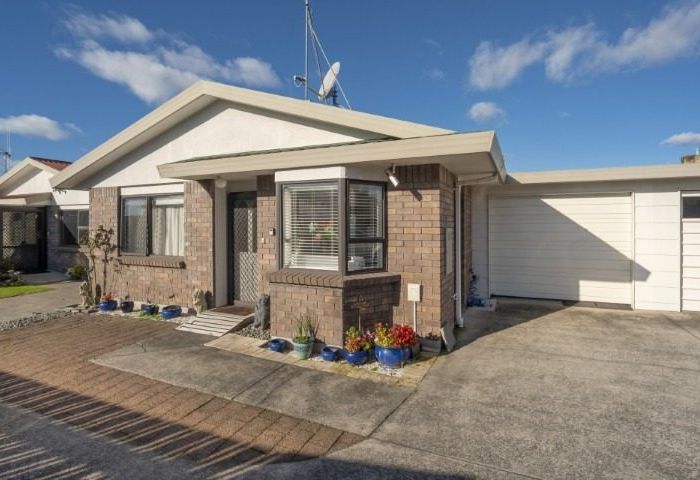  at 81b Chadwick Road, Greerton, Tauranga, Bay Of Plenty