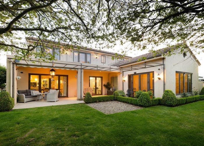  at 35 The Esplanade, Huntington, Hamilton, Waikato