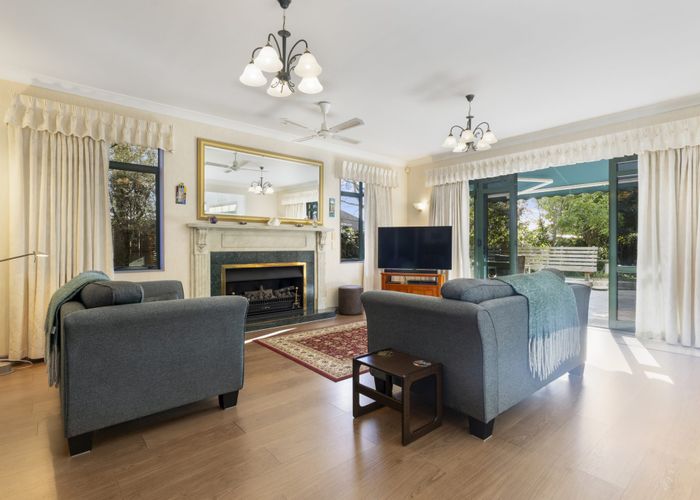  at 8 Brailsford Court, Dannemora, Auckland