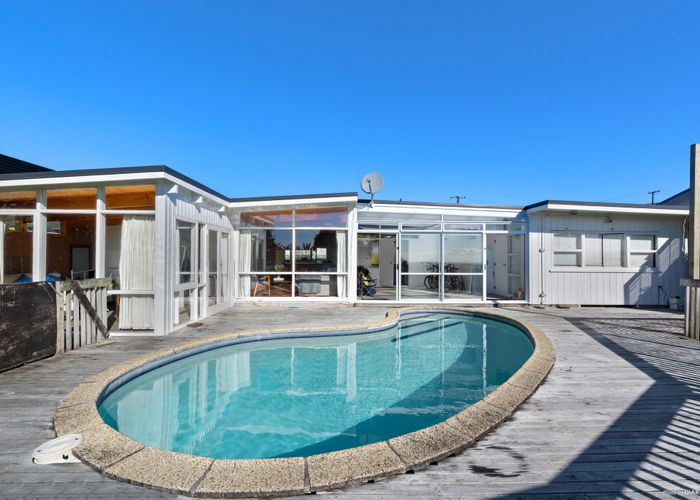  at 156 Bleakhouse Road, Mellons Bay, Manukau City, Auckland