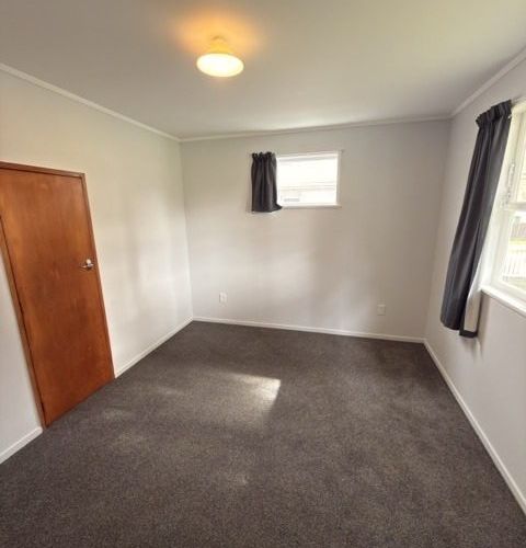  at 95 Universal Drive, Henderson, Waitakere City, Auckland