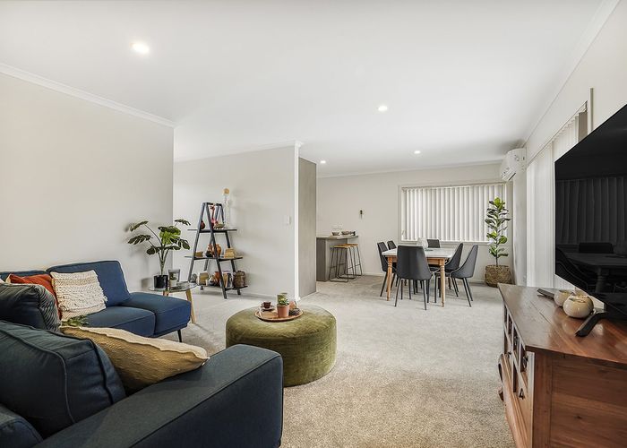  at 11 Charlotte Crescent, Dinsdale, Hamilton, Waikato