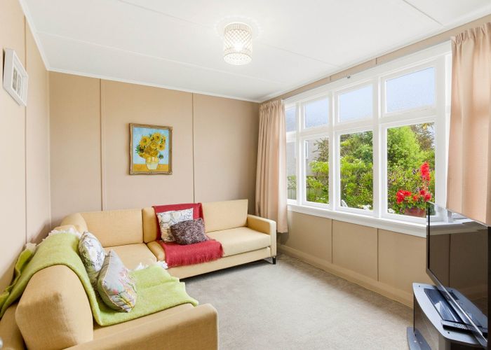  at 21 Trafalgar Street, Saint Clair, Dunedin, Otago