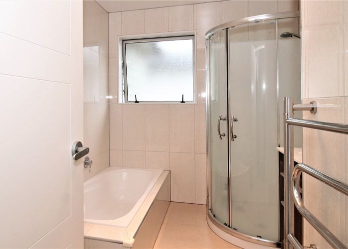  at 12 Conti Drive, Flat Bush, Manukau City, Auckland