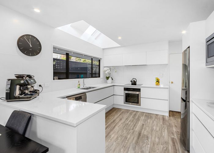  at 2/22 Snowdon Road, Fendalton, Christchurch