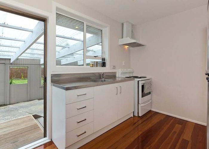  at 26 Erima Avenue, Point England, Auckland City, Auckland