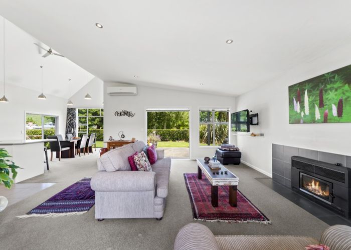  at 2 Seagers Close, Taupo