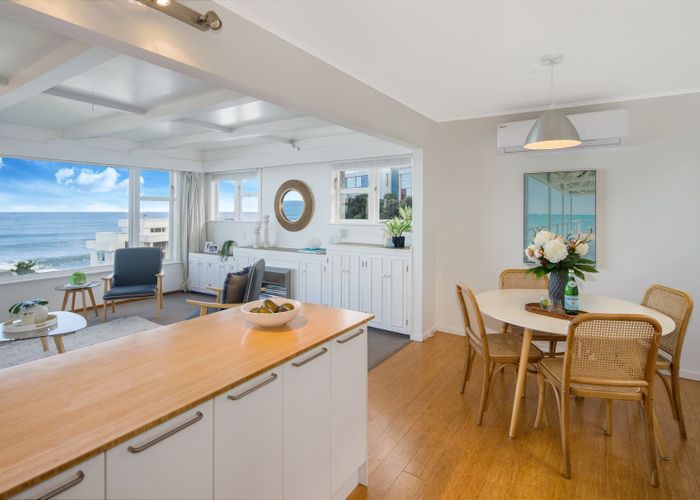  at 55 High Street, Island Bay, Wellington
