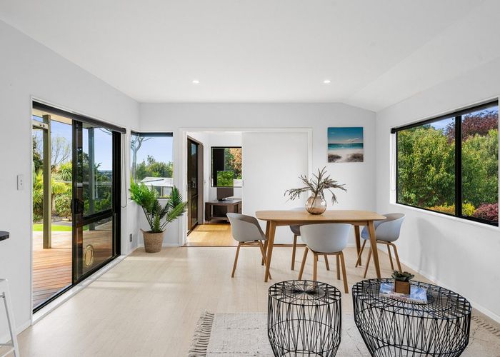  at 14 Wade Place, Welcome Bay, Tauranga, Bay Of Plenty