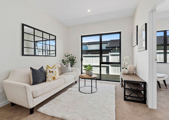 at 34 Siren Street, Wainui, Wainui