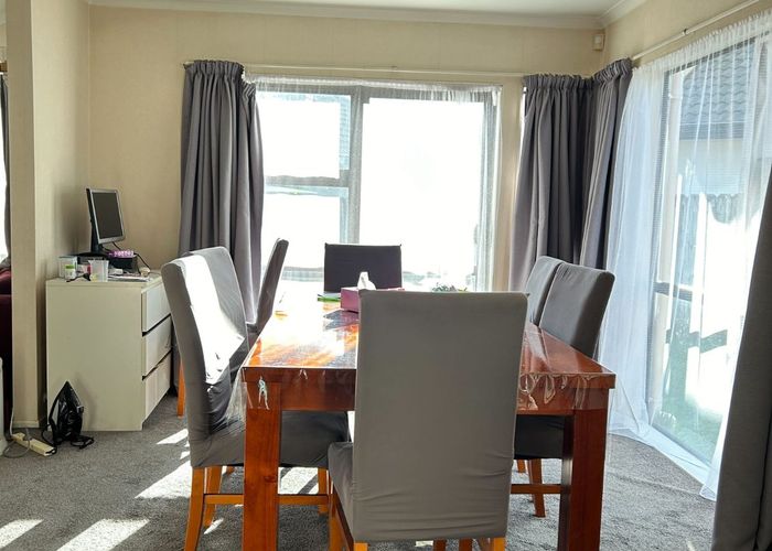  at 1/21 Glanworth Pl, Dannemora, Manukau City, Auckland