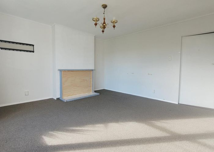  at 78 Leicester Street, Cannons Creek, Porirua, Wellington