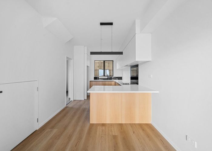  at 5/17 Sunnyfield Crescent, Glenfield, North Shore City, Auckland